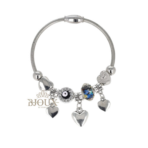 Bracciale occhio nero con charms cuori e beads