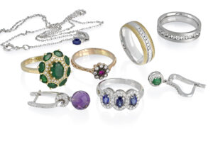 Come rinnovare il tuo catalogo con le tendenze bigiotteria 2026