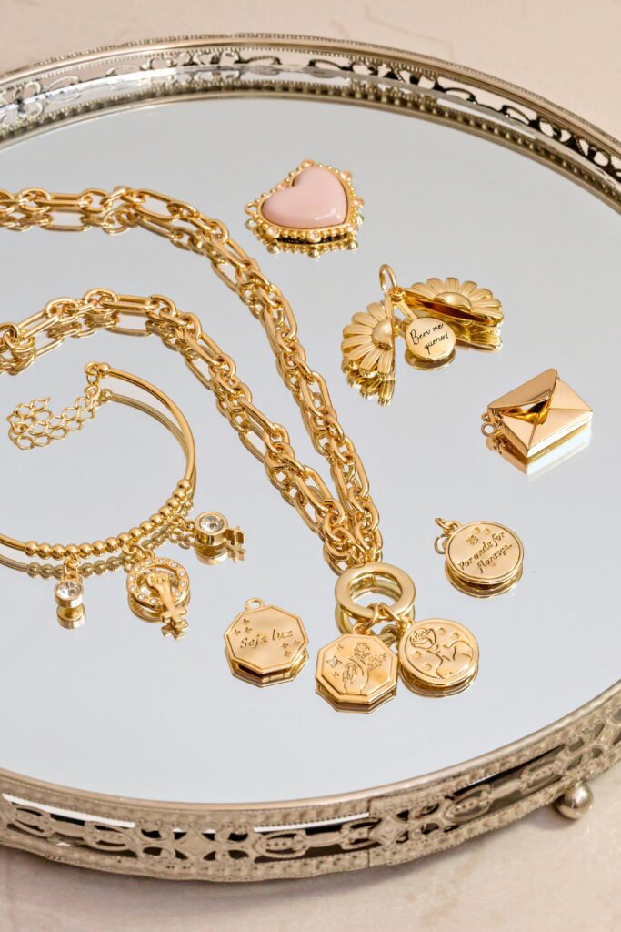 Come riconoscere bigiotteria di qualità per la tua boutique